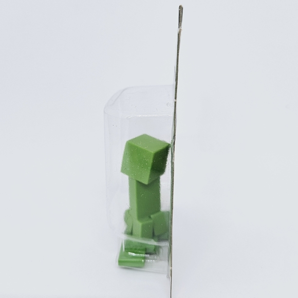 Minecraft - Micro Collection Creeper 2" Mini Figure - Picture 3 of 7